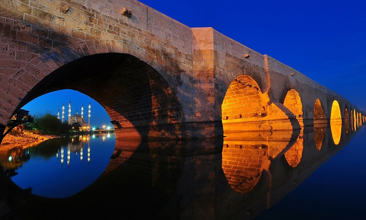 Adana Rehber