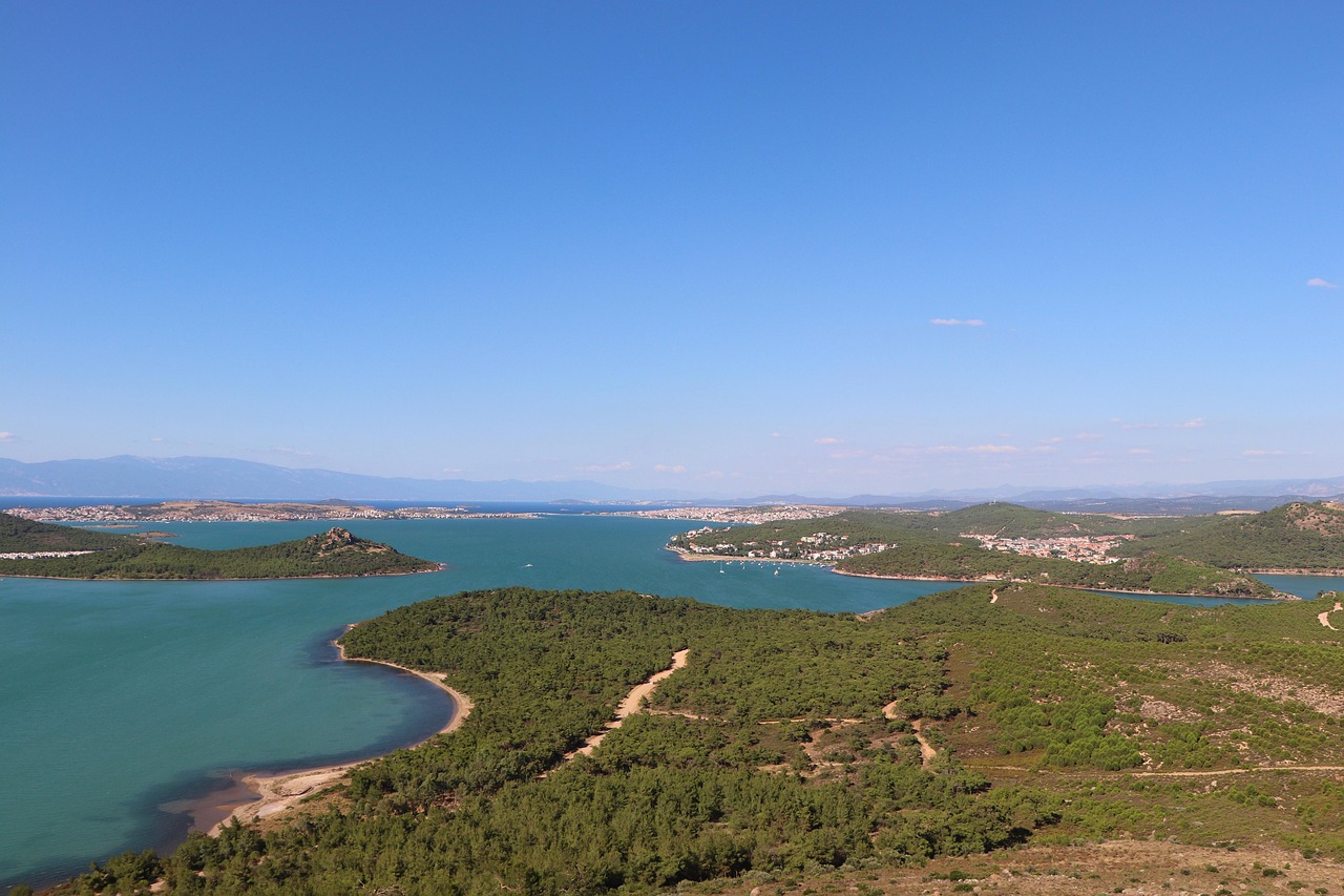 Ege Bölgesi'ndeki Şehirler ve Güzellikleri