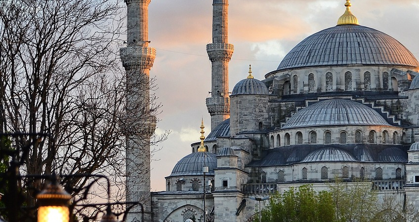 İstanbul Kapalı Çarşı: Yeraltı Dünyası